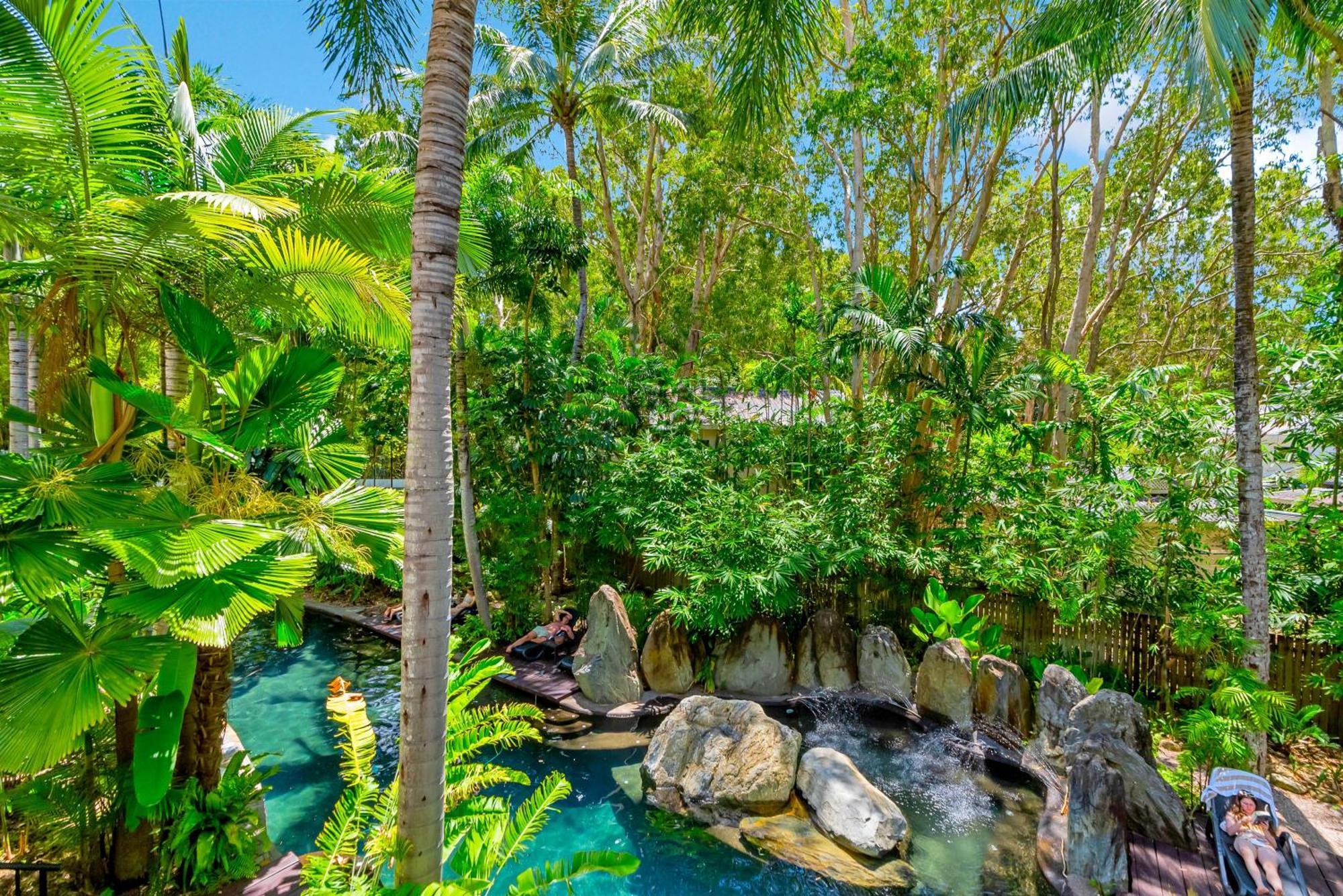 Elysium Private Apartments At Beach Club & Spa Palm Cove Esterno foto
