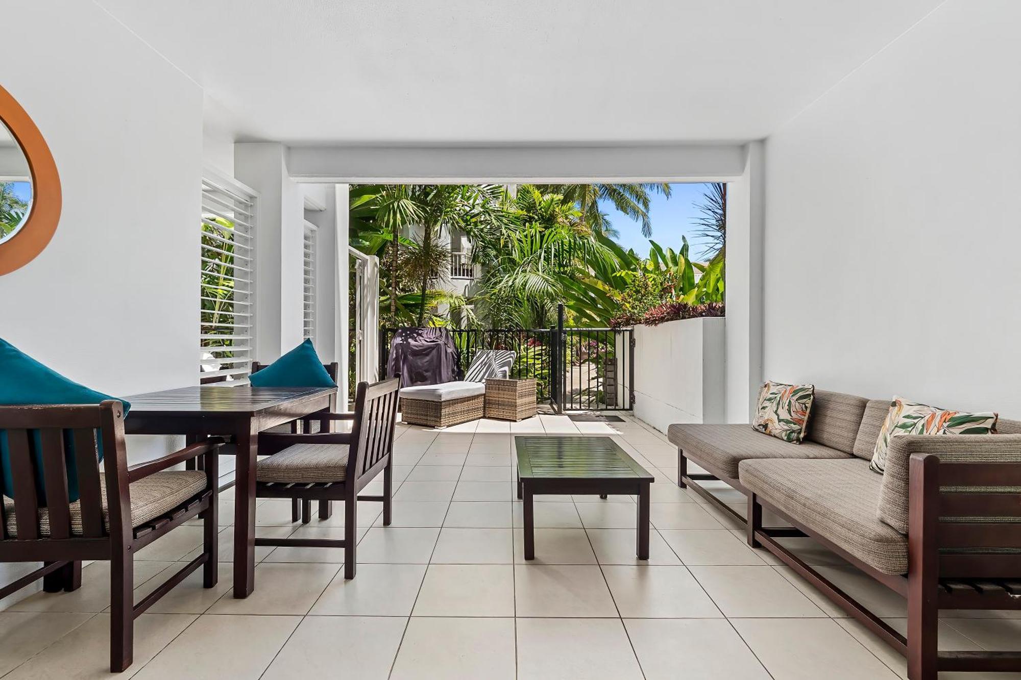 Elysium Private Apartments At Beach Club & Spa Palm Cove Esterno foto